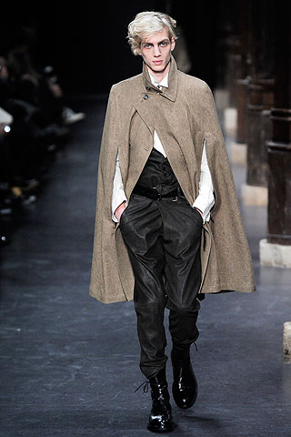 Ann Demeulemeester / - 2010-2011